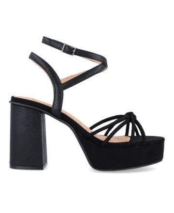 Sandalias negras plataforma Mustang Sindy 53388