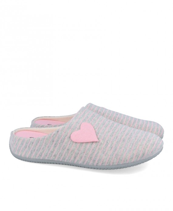Garzón 15350.128 House slippers with heart