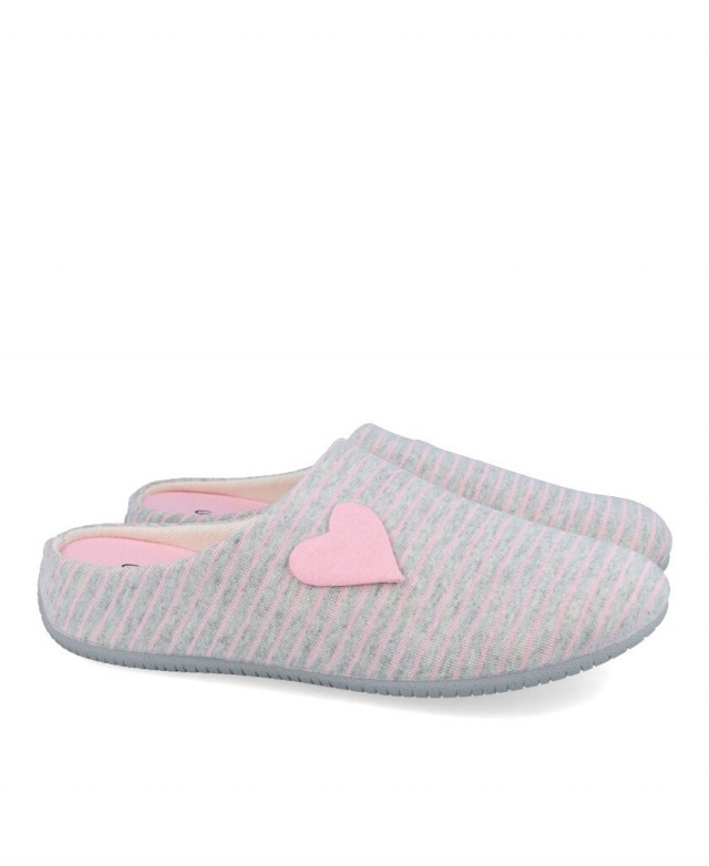 Garzón 15350.128 House slippers with heart
