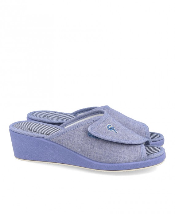 Garzón 748.119 women's house blue slippers
