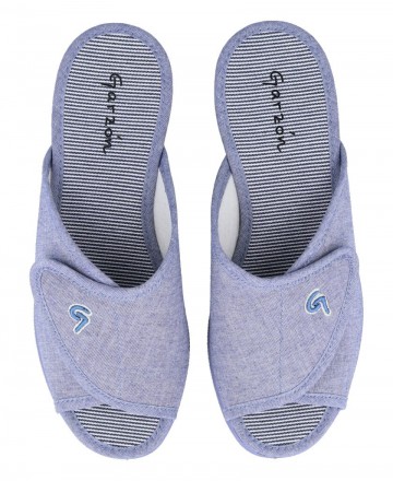 women's house slippers