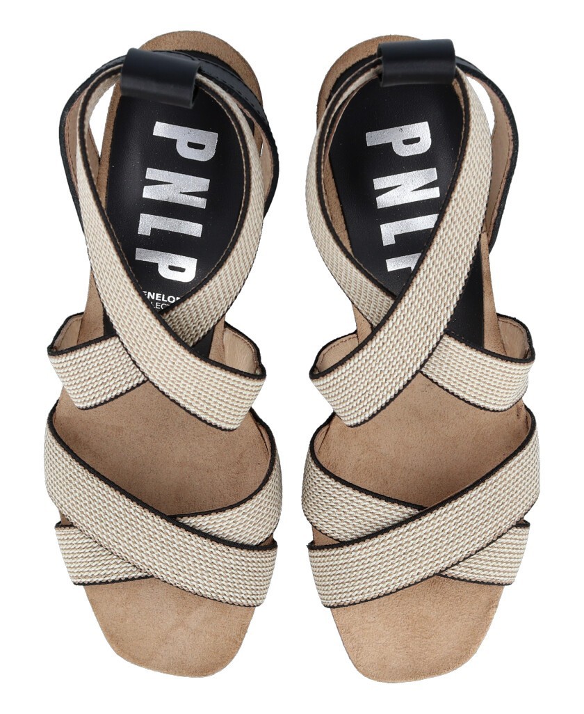 women's crossed sandals