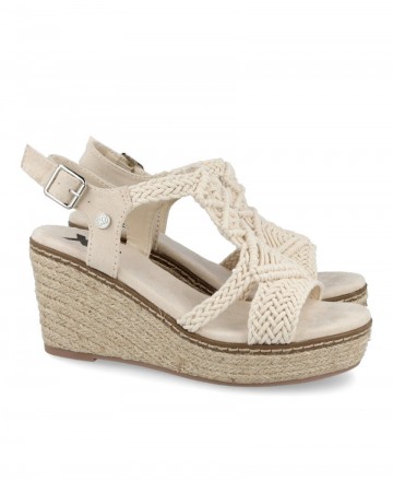 Xti 140872 Beige sandals with jute wedge