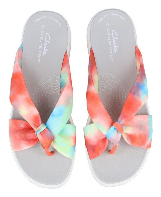 Clarks soft outlet cushion flip flops