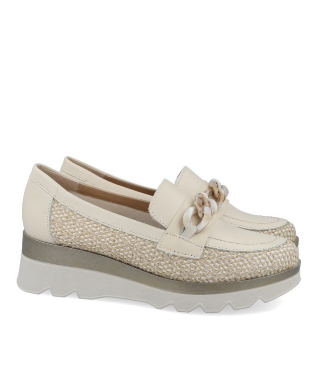 Women's beige skinny loafers 5113