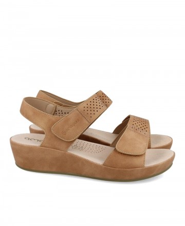 Amarpies ABZ23587 Comfortable punched sandals