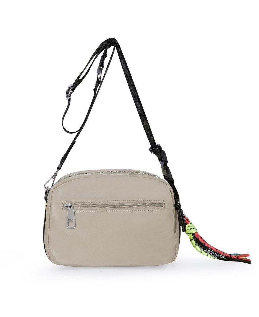 medium shoulder bag