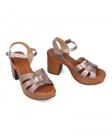 wide heel sandals