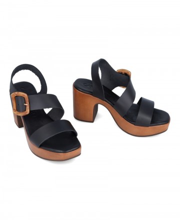 platform sandals