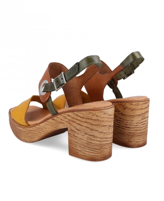 medium heel sandals