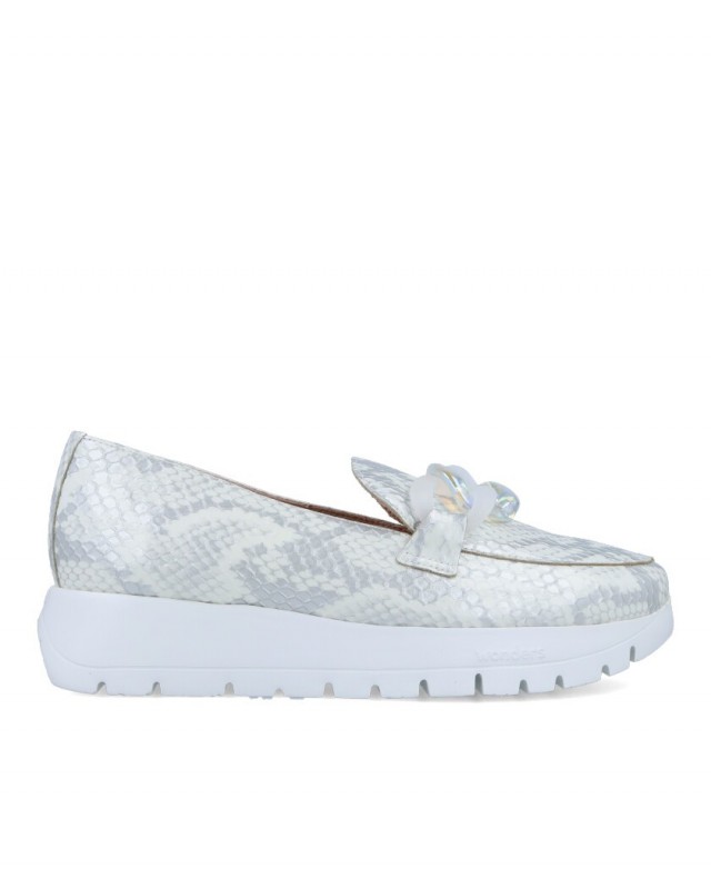 Wonders Rose A2444 Snake print white loafer for women