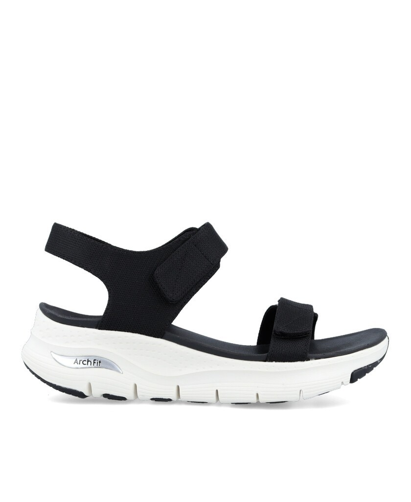 Black shop skechers sandals