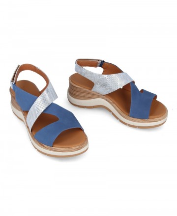 Sandalias plataformas Paula Urban Nabuk 27-560