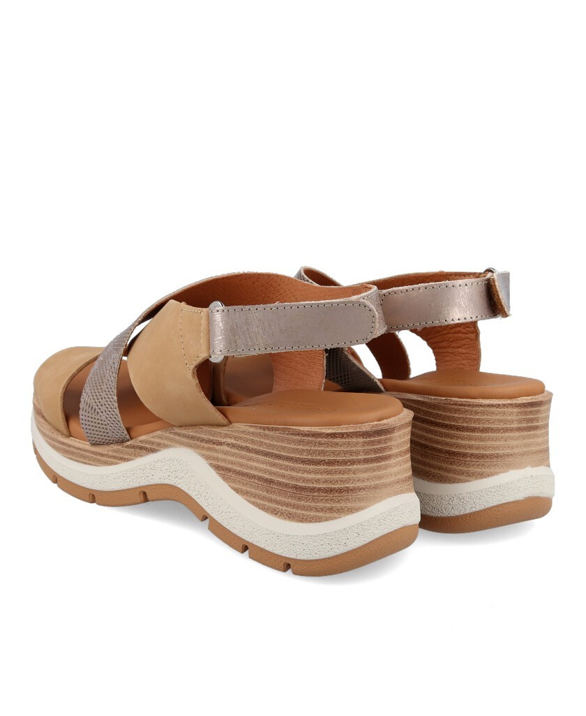 Sandalias piel plataforma Paula Urban 27-560