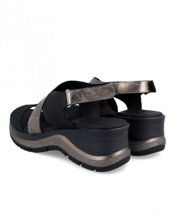 Black platform sandals Paula Urban 27-560