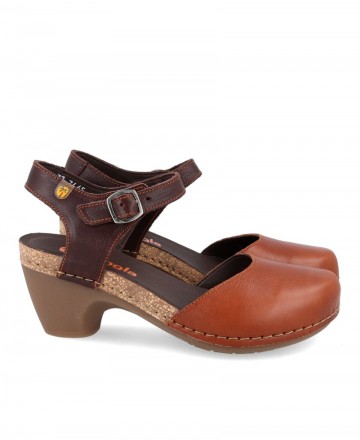 Low-heeled sandals Jungle 7465-220-70