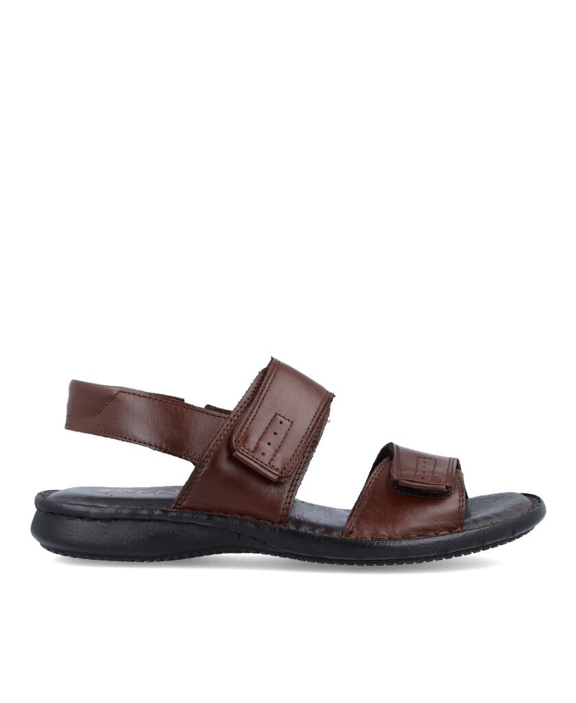 flat sandals