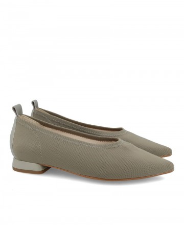 Barminton 10010 Elegant taupe low-heeled shoe