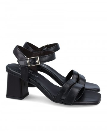 Kissia 662 Black leather sandal with chunky heel