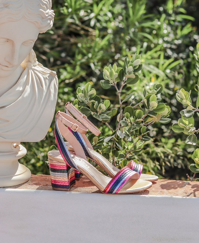 Exé Adelle-477 Multicolor wide-heeled sandals