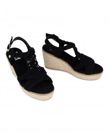 Sandalias veganas negras con cuña Xti 140872