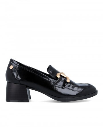 heeled loafers