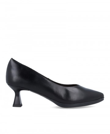 black high heel shoe