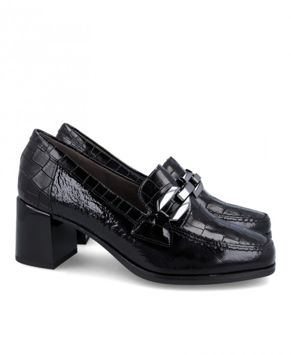 Zapatos de para mujer en color negro Caracteristicas mocasin tacon 6 cm piso de goma termoplastica exterior piel e interior for