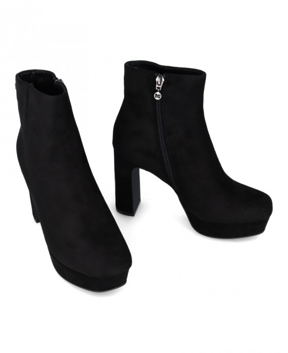 high black ankle boots