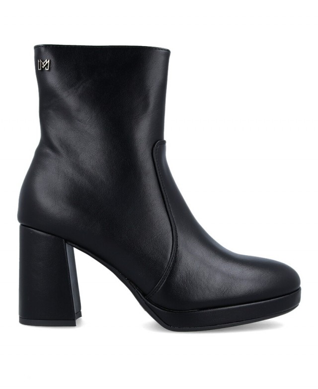 Mariamare 63373 High heeled black ankle boots
