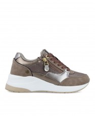 Xti 140428 Comfortable wedge sneakers for women in taupe