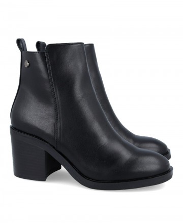 Xti 142097 Black heeled ankle boots for women