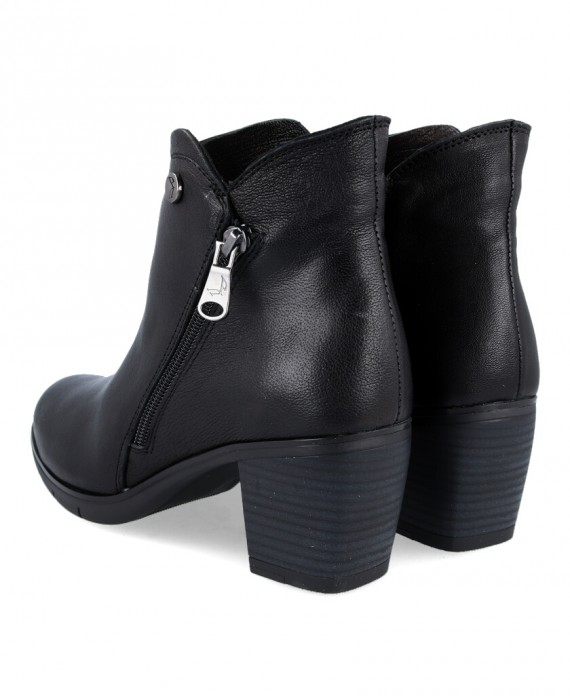 casual ankle boots