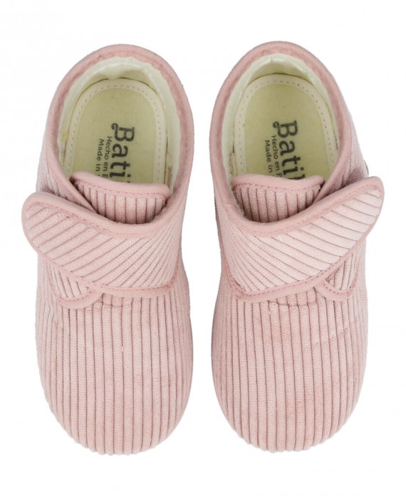 pink girl's house slippers