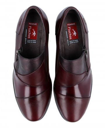 burgundy women's shoe