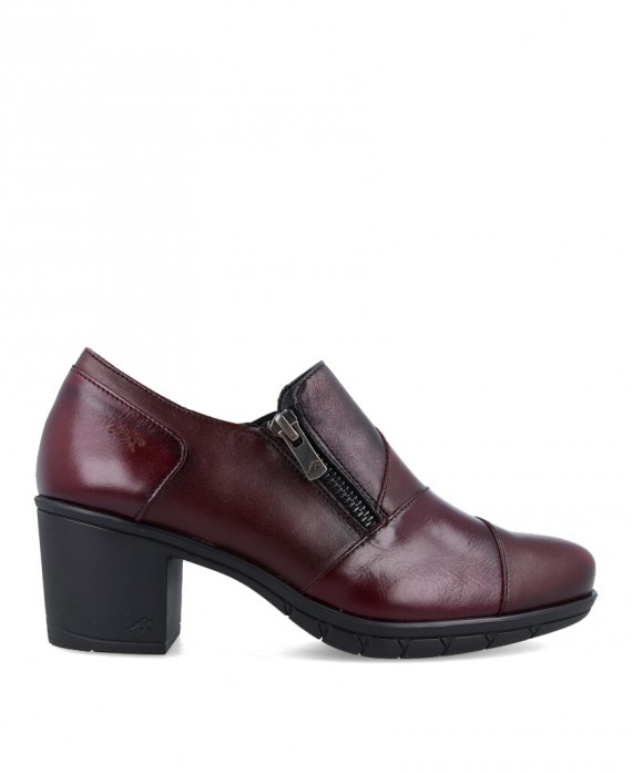 medium heel ankle boots
