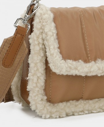 bolso estilo baguette