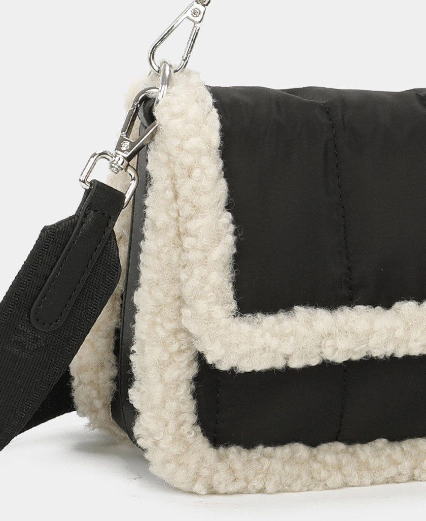 bolso baguette nylon