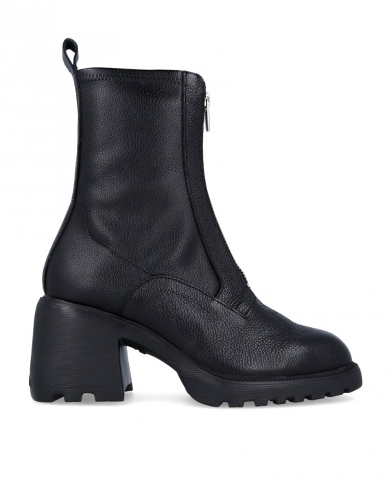 comfortable black ankle boots