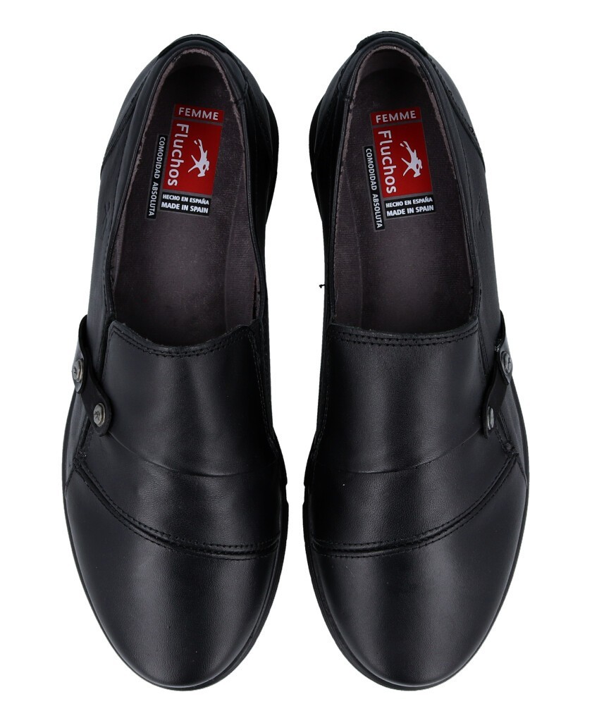 black women's casual shoe