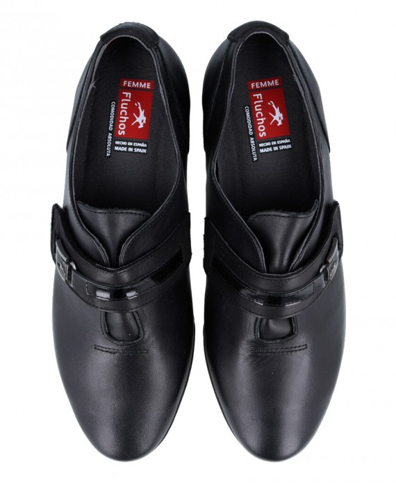 zapatos tacón negro