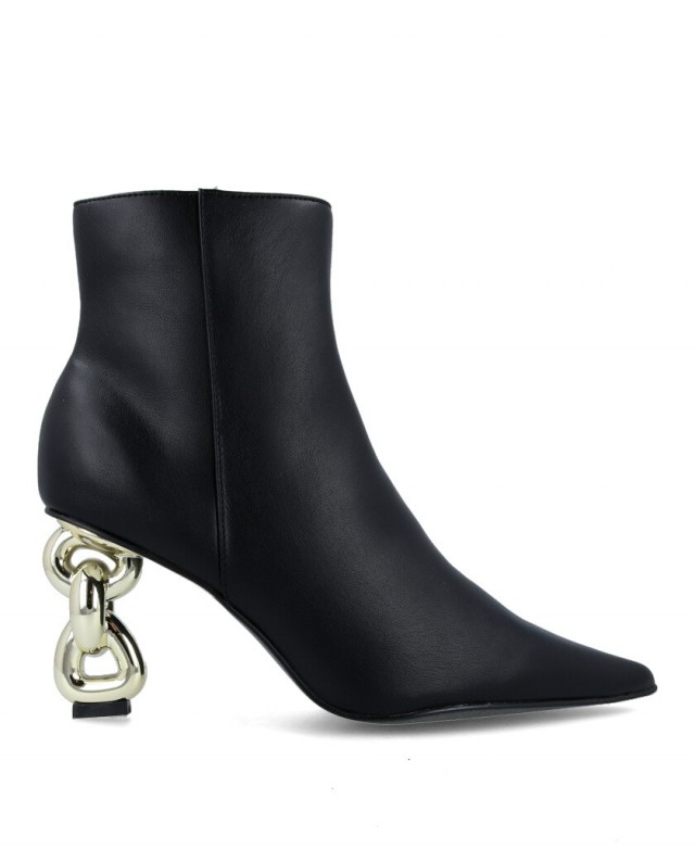 Exé Samantha 810 Elegant black bootie with heel