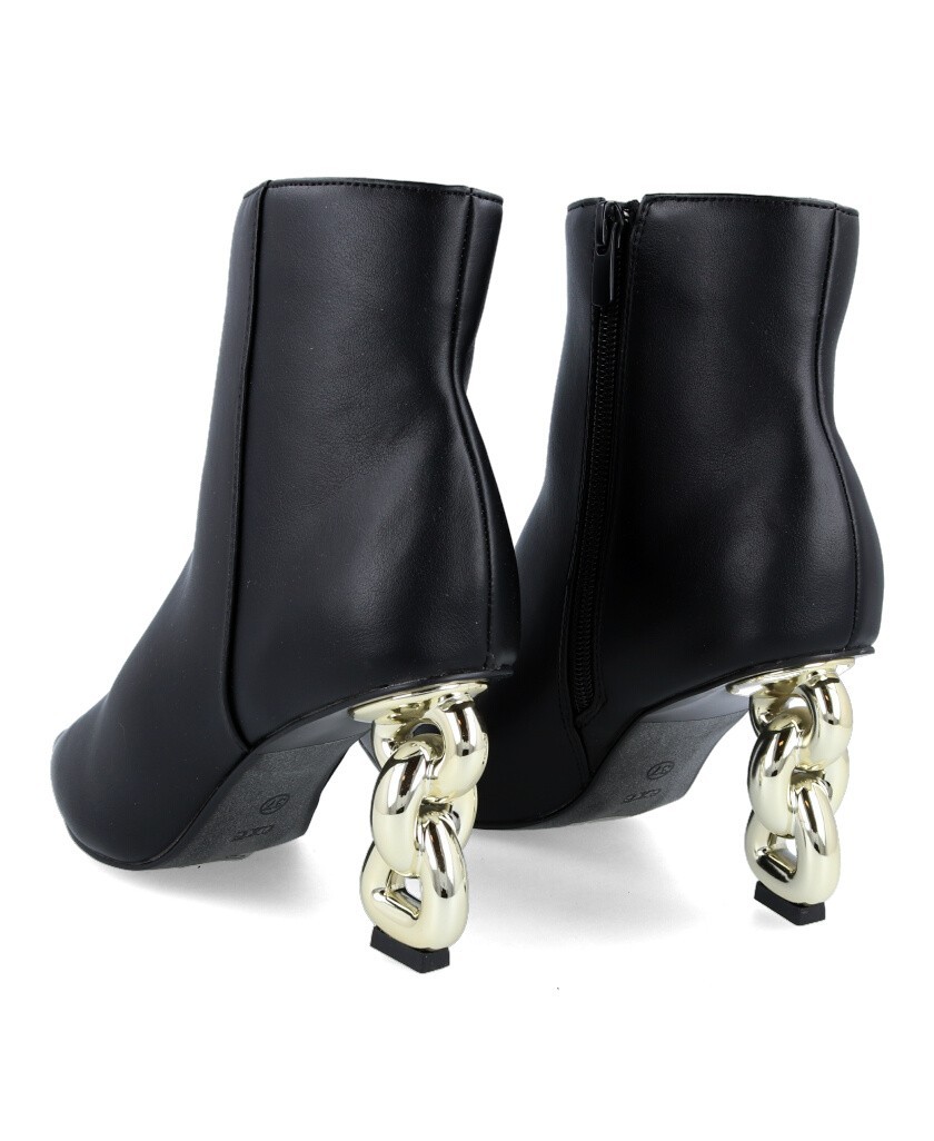 botines negros tacón