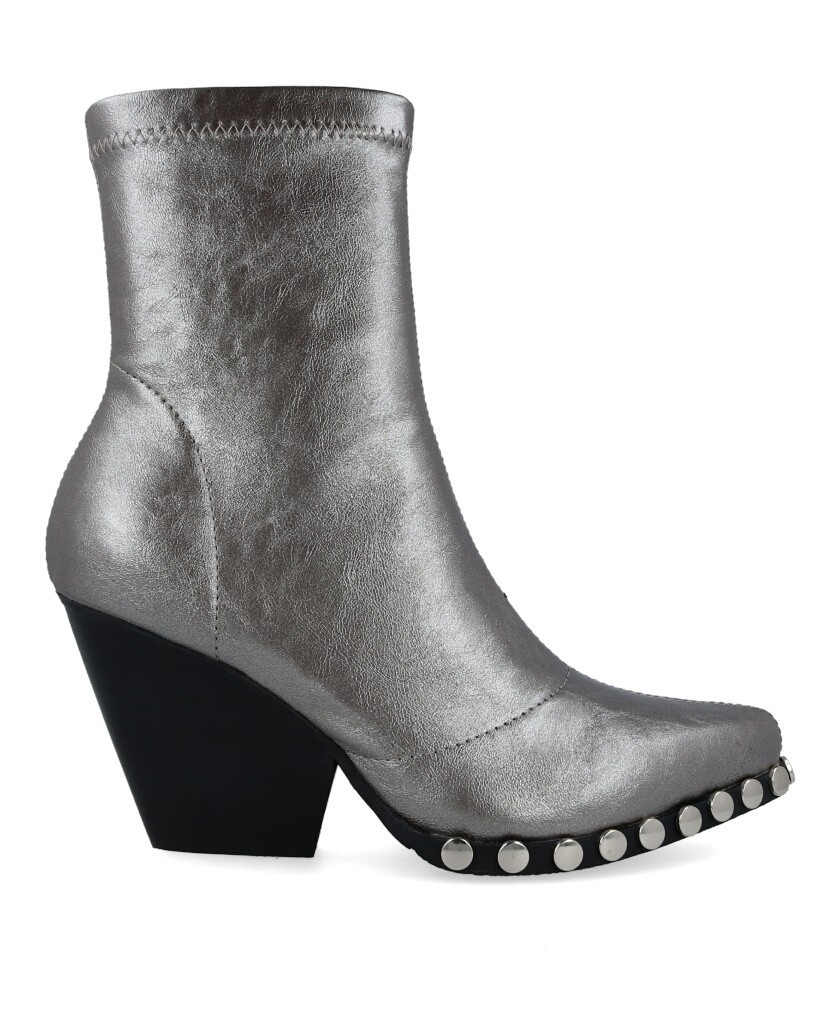 botines plateados