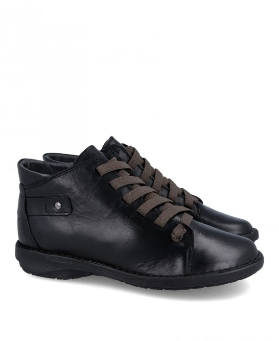 Catchalot black elastic ankle boot IB13489
