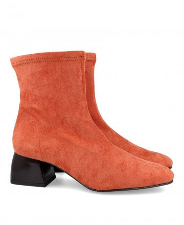 Miss Elastic 77662 Orange ankle boots for women