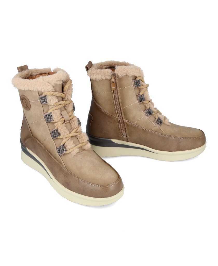 Clarks un shop orbit up boots