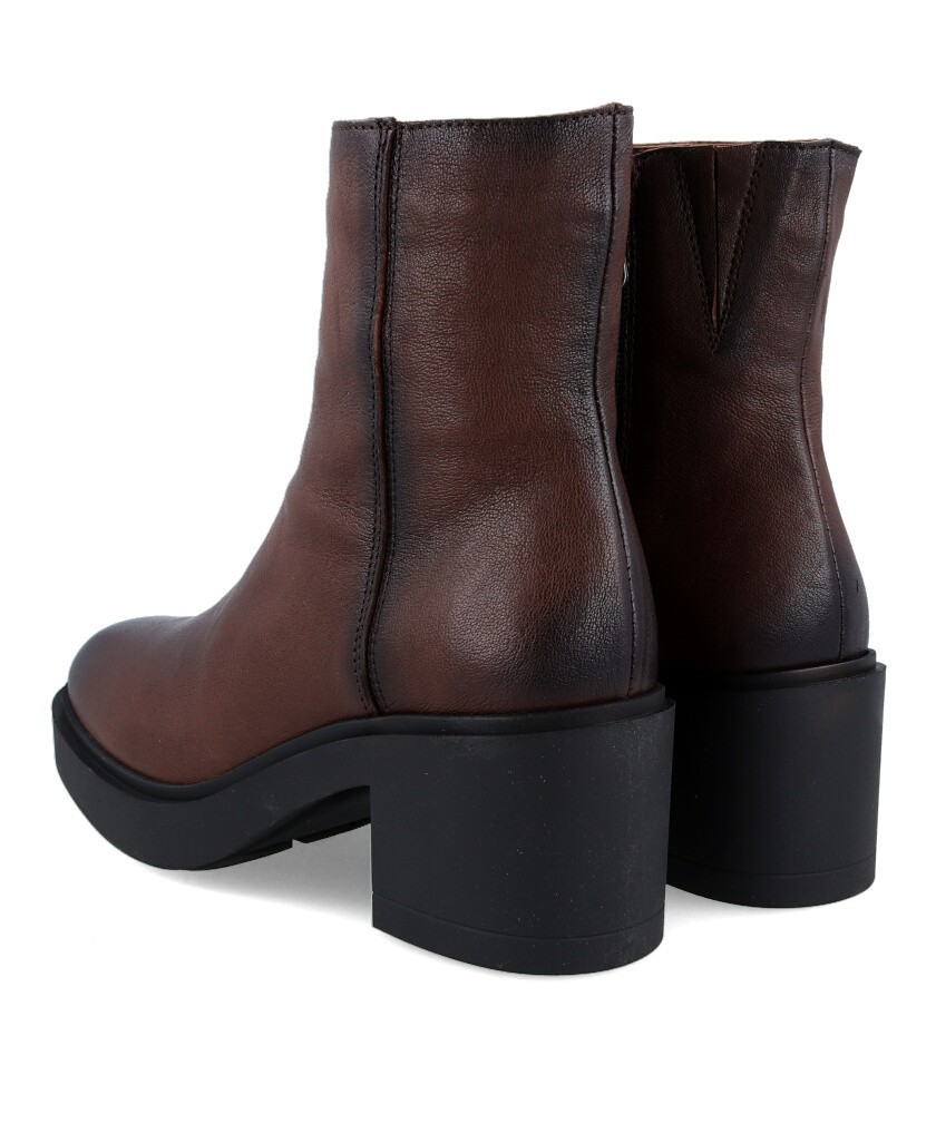 Paula Urban Oldy 24-1209 Brown ankle boots