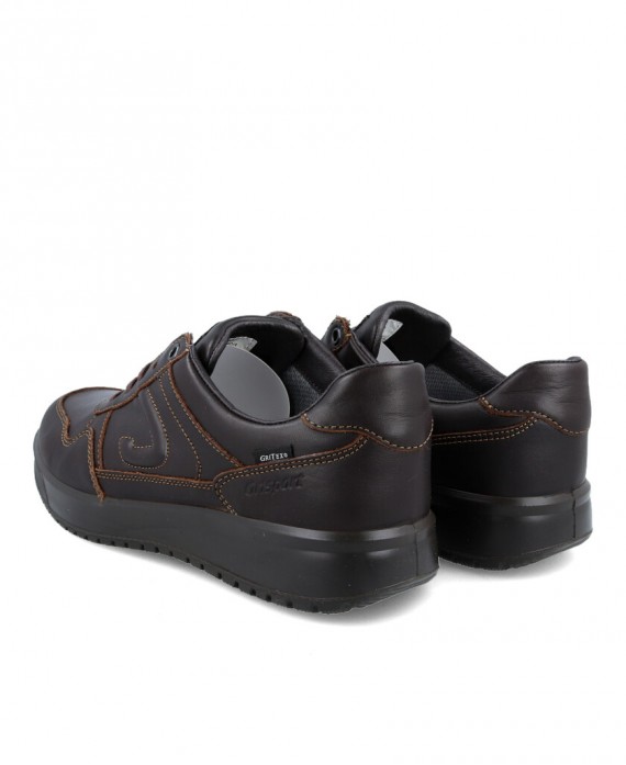 Zapatos de para hombre en color marron Caracteristicas con cordones altura de piso 3 cm piso de goma termoplastica exterior pie