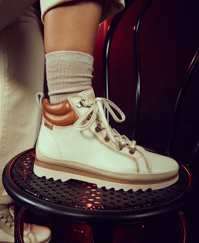 Botín cordones cómodo Pikolinos Vigo W3W-8564C1